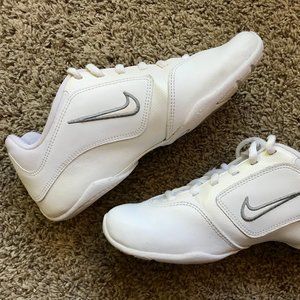 Nike Sideline II Cheer Dance Shoes Size 5.5